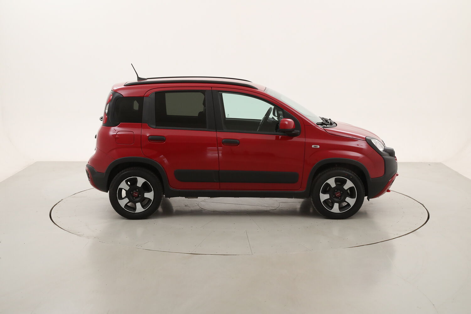 Fiat Panda Hybrid Cross usata del 2024 con 20.879 km