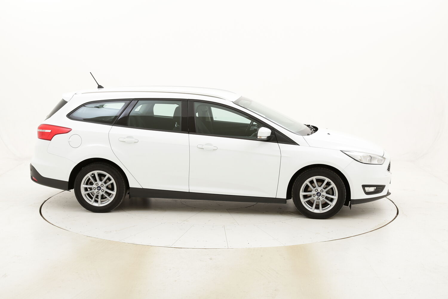 Ford Focus SW Business usata del 2018 con 61.863 km
