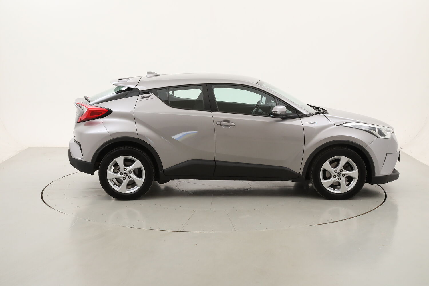 Toyota C-HR Hybrid Business usata del 2019 con 70.015 km