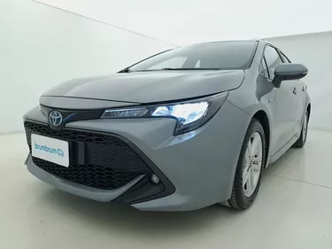 Toyota Corolla TS Hybrid Active 1.8 Full Hybrid 122CV Automatico Visione frontale