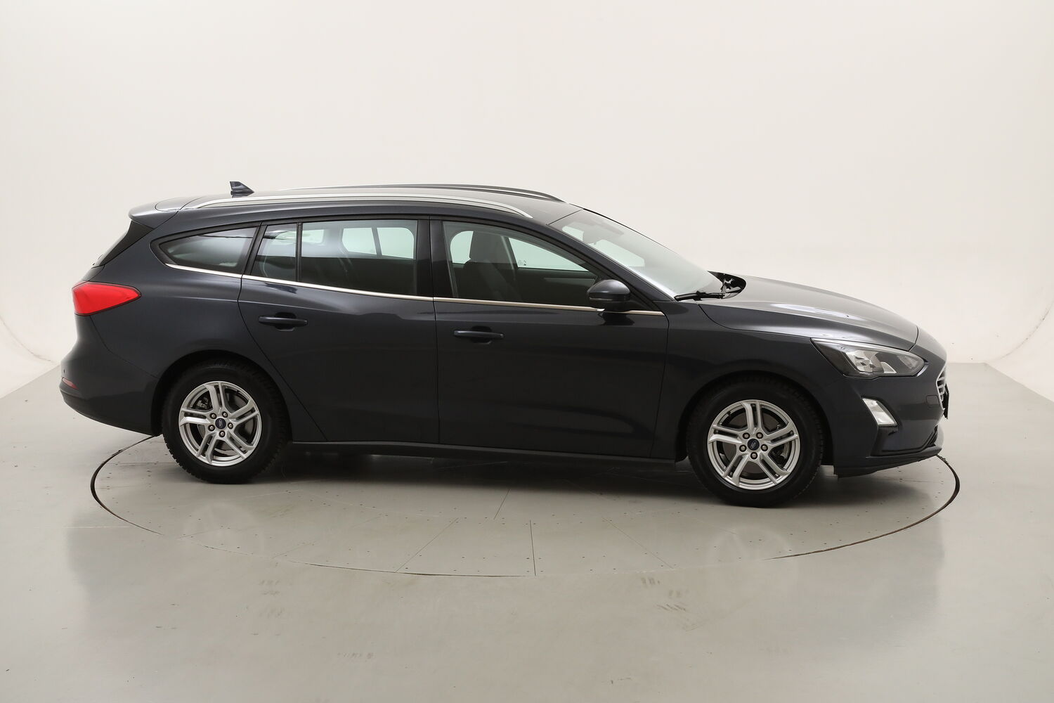 Ford Focus SW Business usata del 2020 con 123.711 km