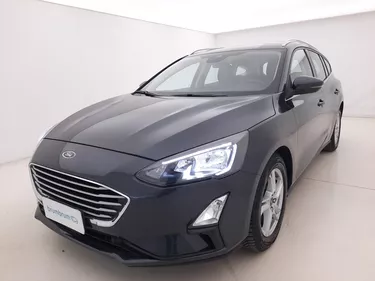 Ford Focus SW Business 1.5 Diesel 120CV Manuale Visione frontale
