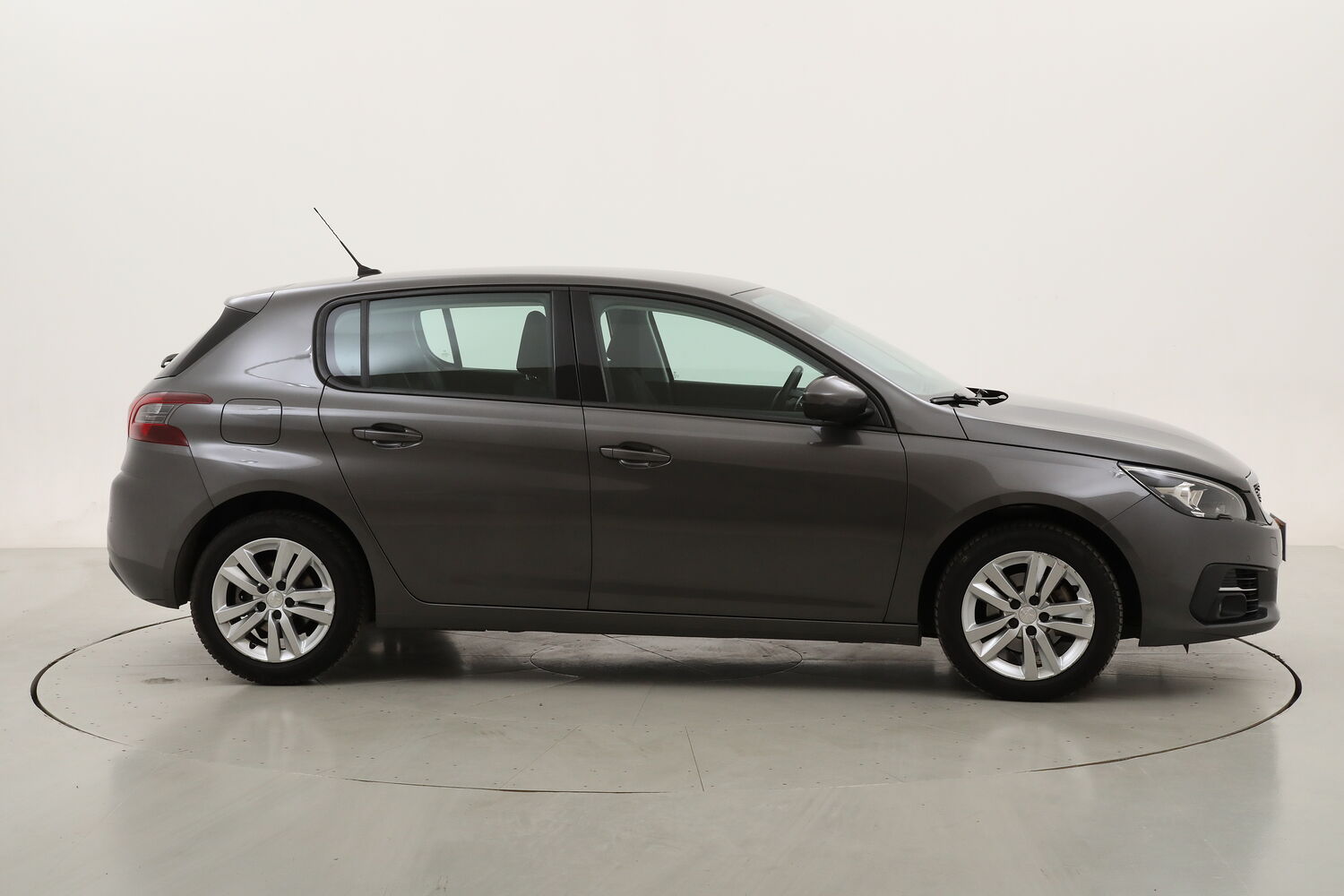 Peugeot 308 Active Business usata del 2021 con 113.195 km