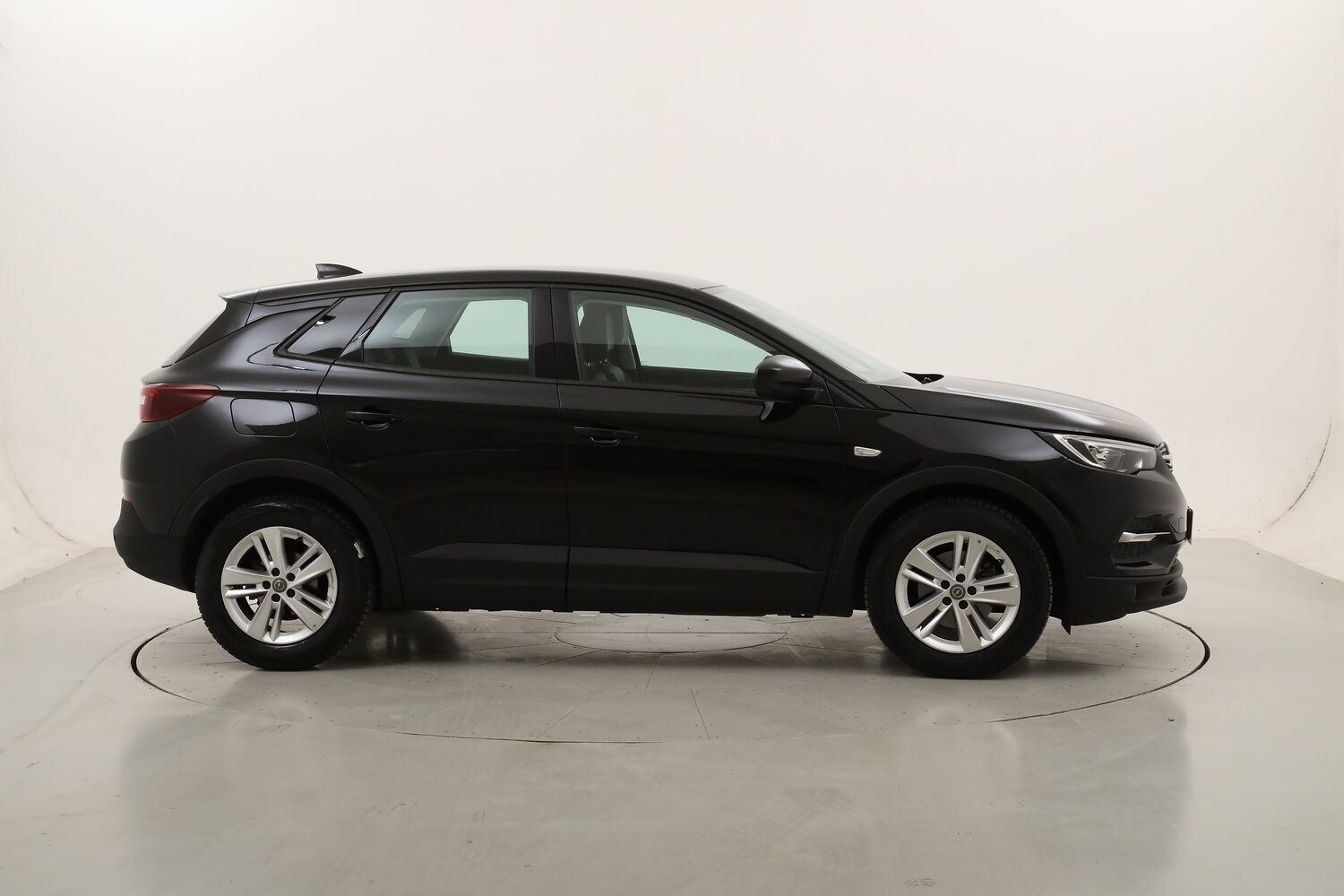 Opel Grandland Business Edition AT6 usata del 2020 con 129.815 km