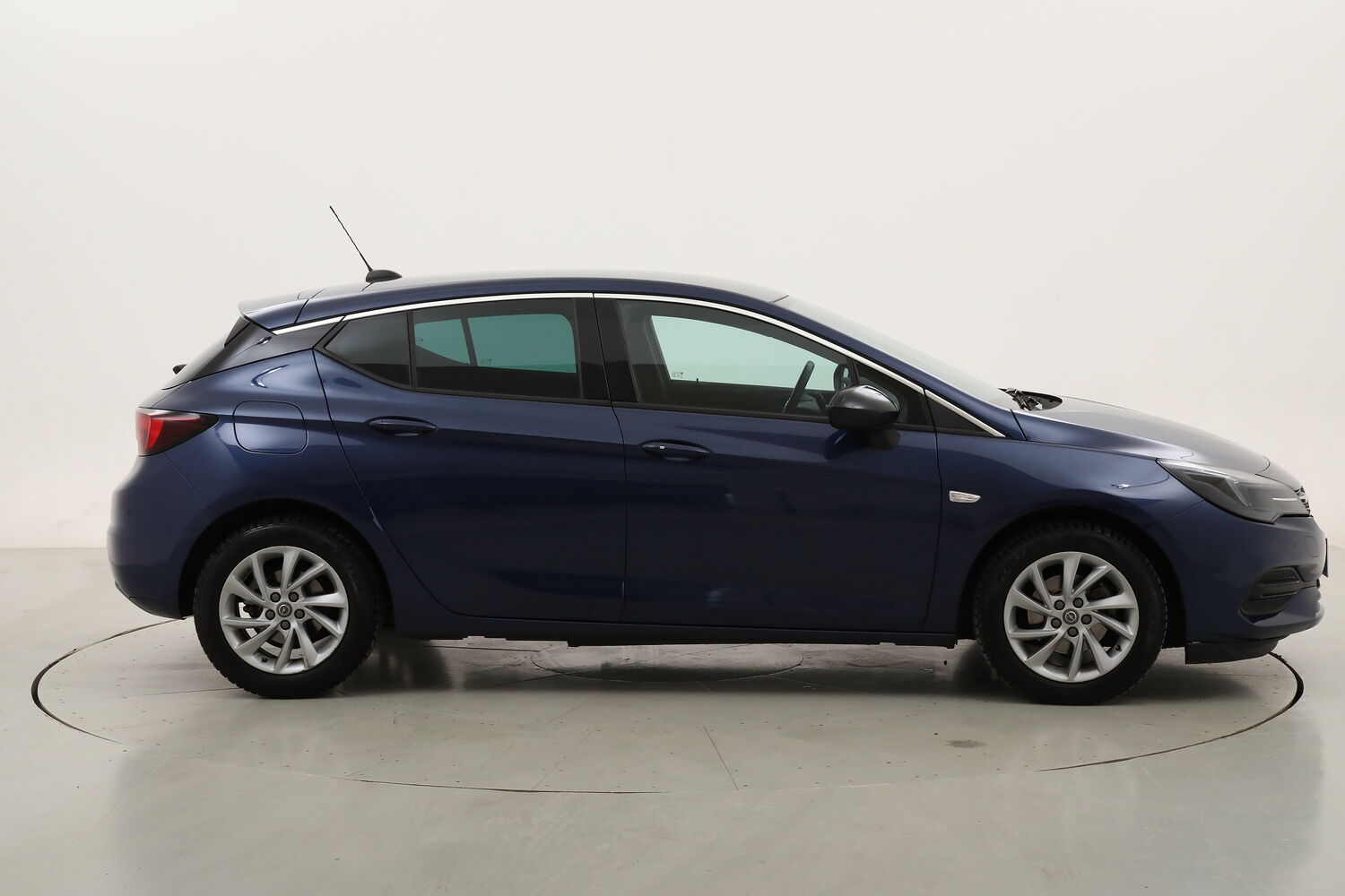 Opel Astra Business Elegance AT9 usata del 2021 con 49.563 km