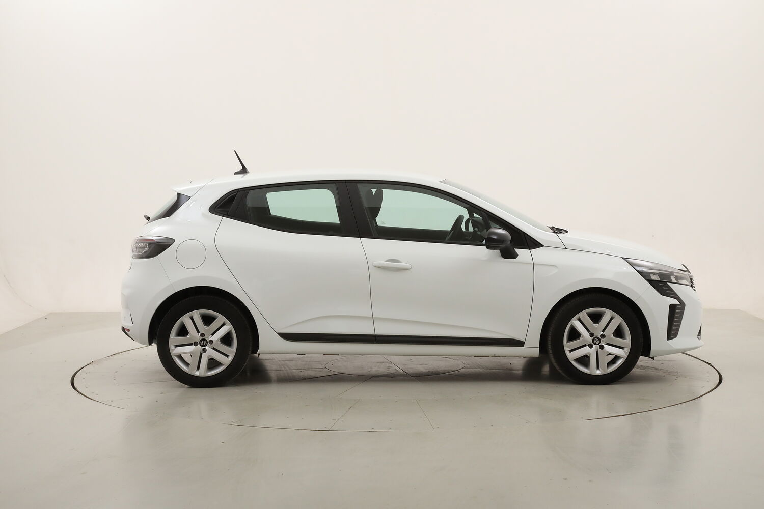 Renault Clio Evolution usata del 2025 con 37.553 km
