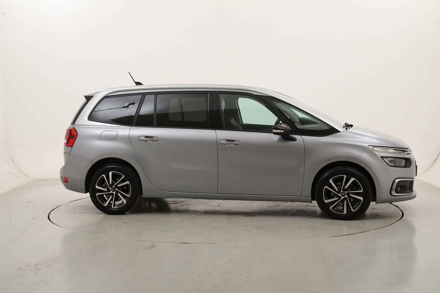Citroen Grand C4 SpaceTourer Shine EAT8 - 7 posti usata del 2021 con 98.870 km