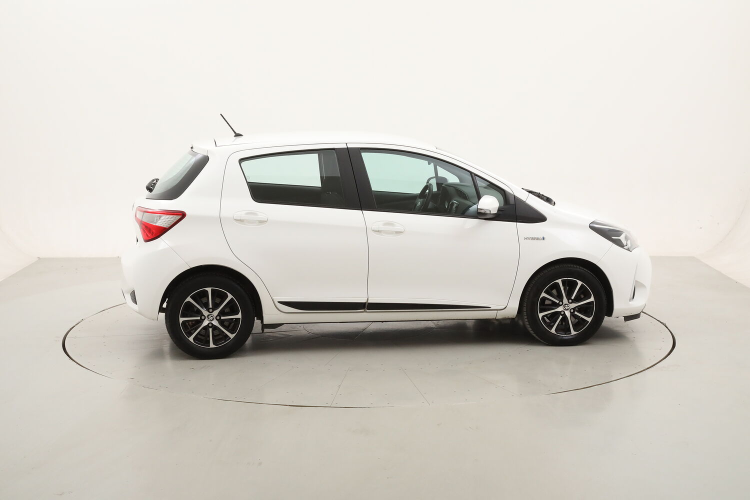 Toyota Yaris Hybrid Active usata del 2018 con 94.299 km