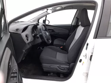 Toyota Yaris Hybrid Active 1.5 Full Hybrid 101CV Automatico Sedili