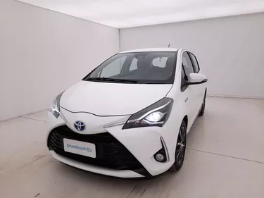 Toyota Yaris Hybrid Active 1.5 Full Hybrid 101CV Automatico Visione frontale