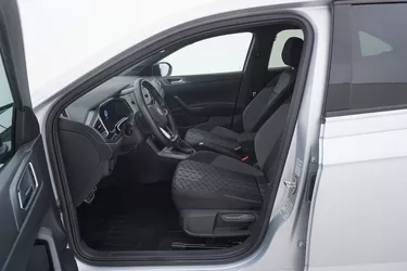 Volkswagen Taigo R-Line DSG 1.0 Benzina 110CV Automatico Sedili