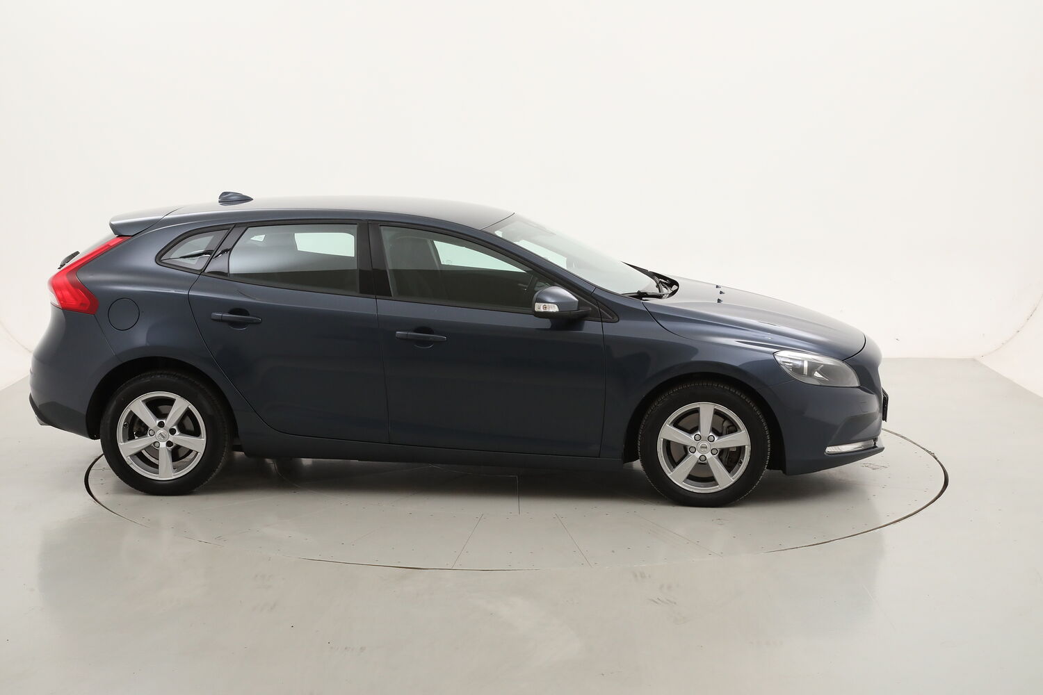 Volvo V40 D2 Geartronic Business usata del 2018 con 82.873 km