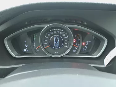 Volvo V40 D2 Geartronic Business 2.0 Diesel 120CV Automatico Interni