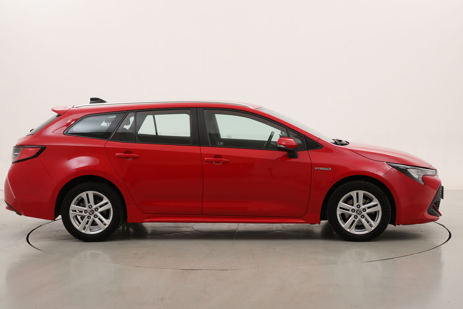 Toyota Corolla TS Hybrid Business Tech usata del 2022 con 90.717 km