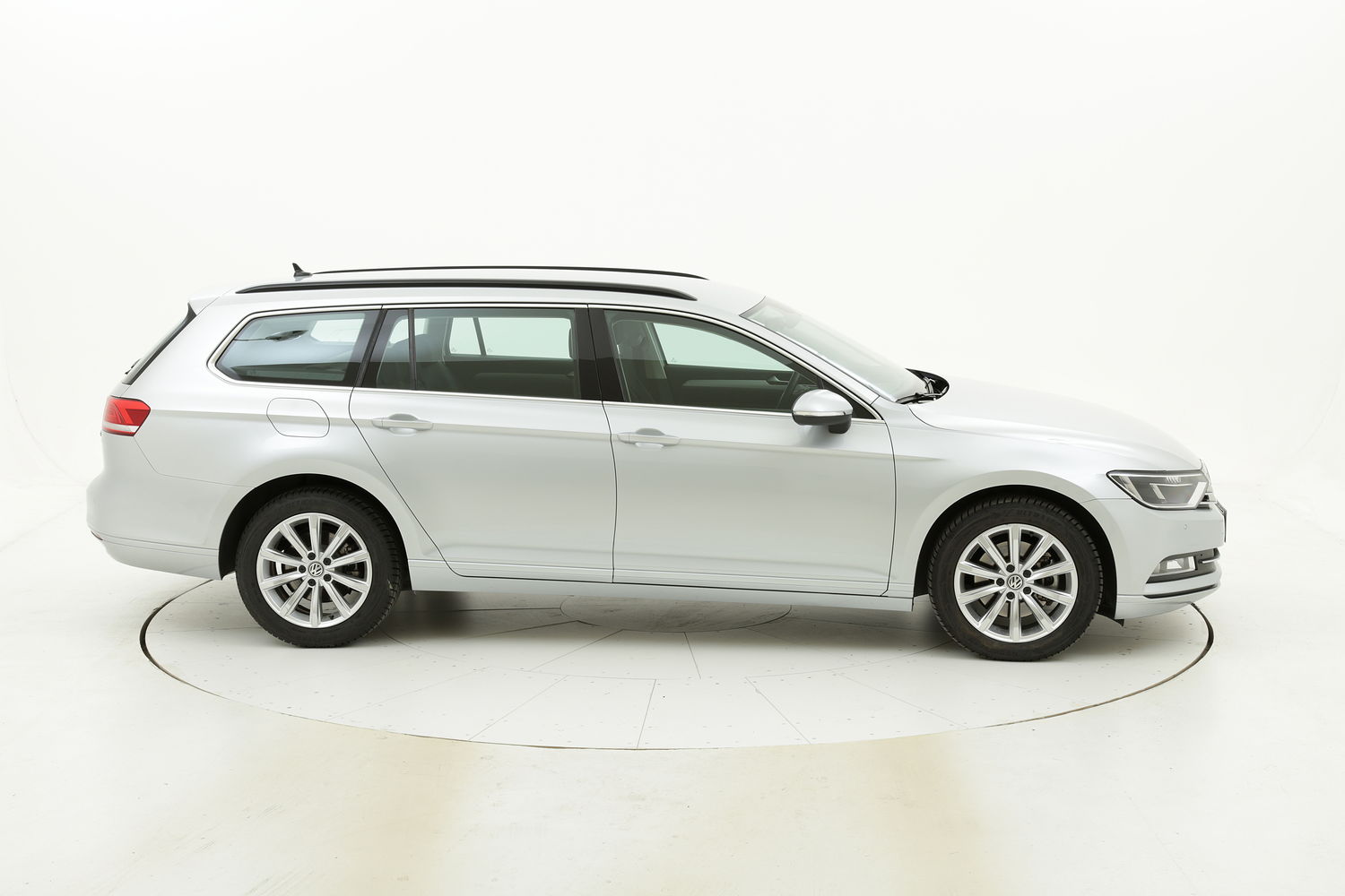 Volkswagen Passat usata del 2015 con 46.830 km