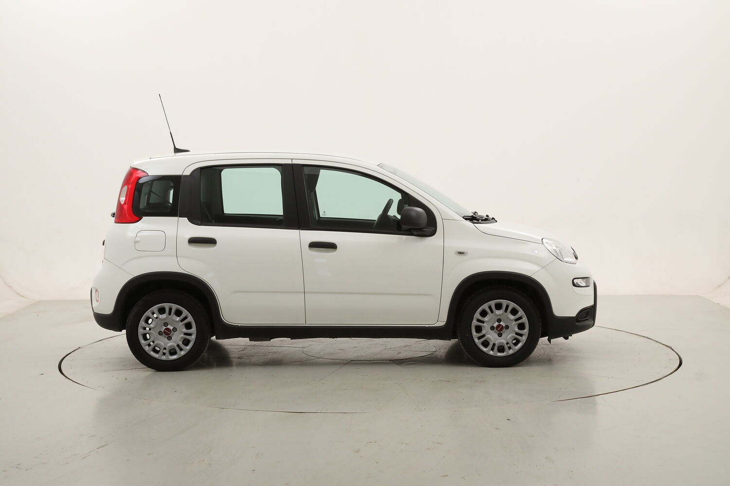 Fiat Panda Hybrid usata del 2024 con 39.996 km