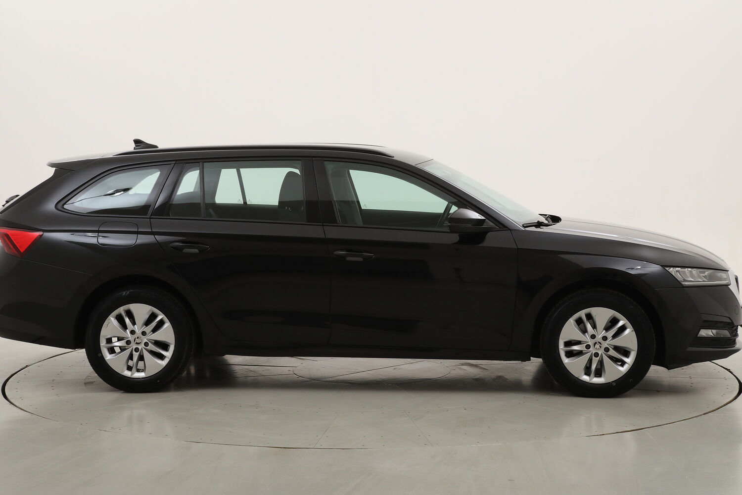 Skoda Octavia Wagon Executive usata del 2022 con 99.186 km