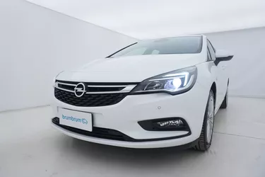 Opel Astra Sports Tourer Innovation 1.6 Diesel 110CV Manuale Visione frontale