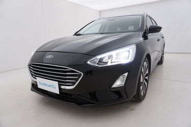Visione frontale di Ford Focus
