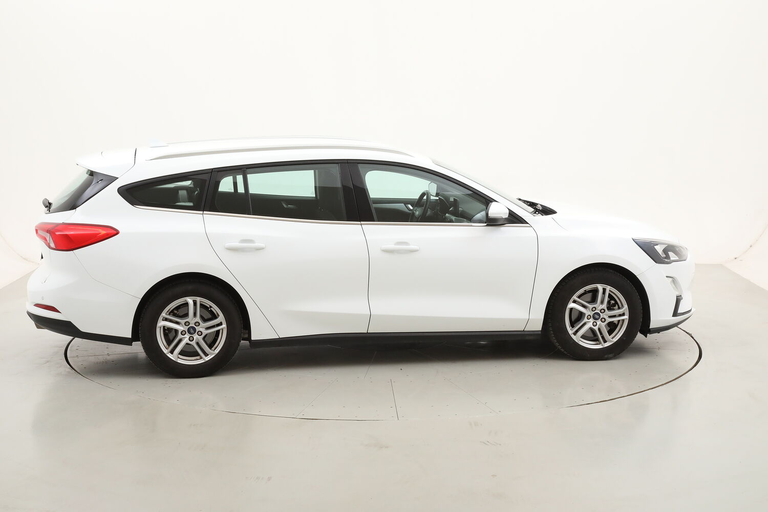 Ford Focus SW Business usata del 2020 con 117.341 km