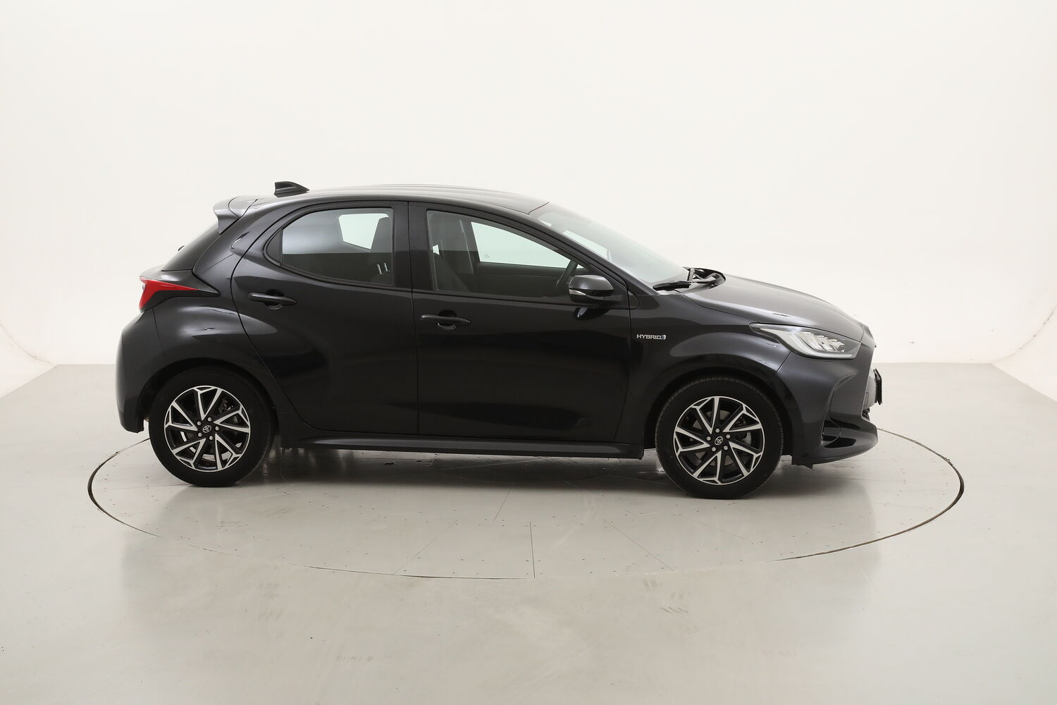 Toyota Yaris Hybrid Trend usata del 2021 con 42.387 km