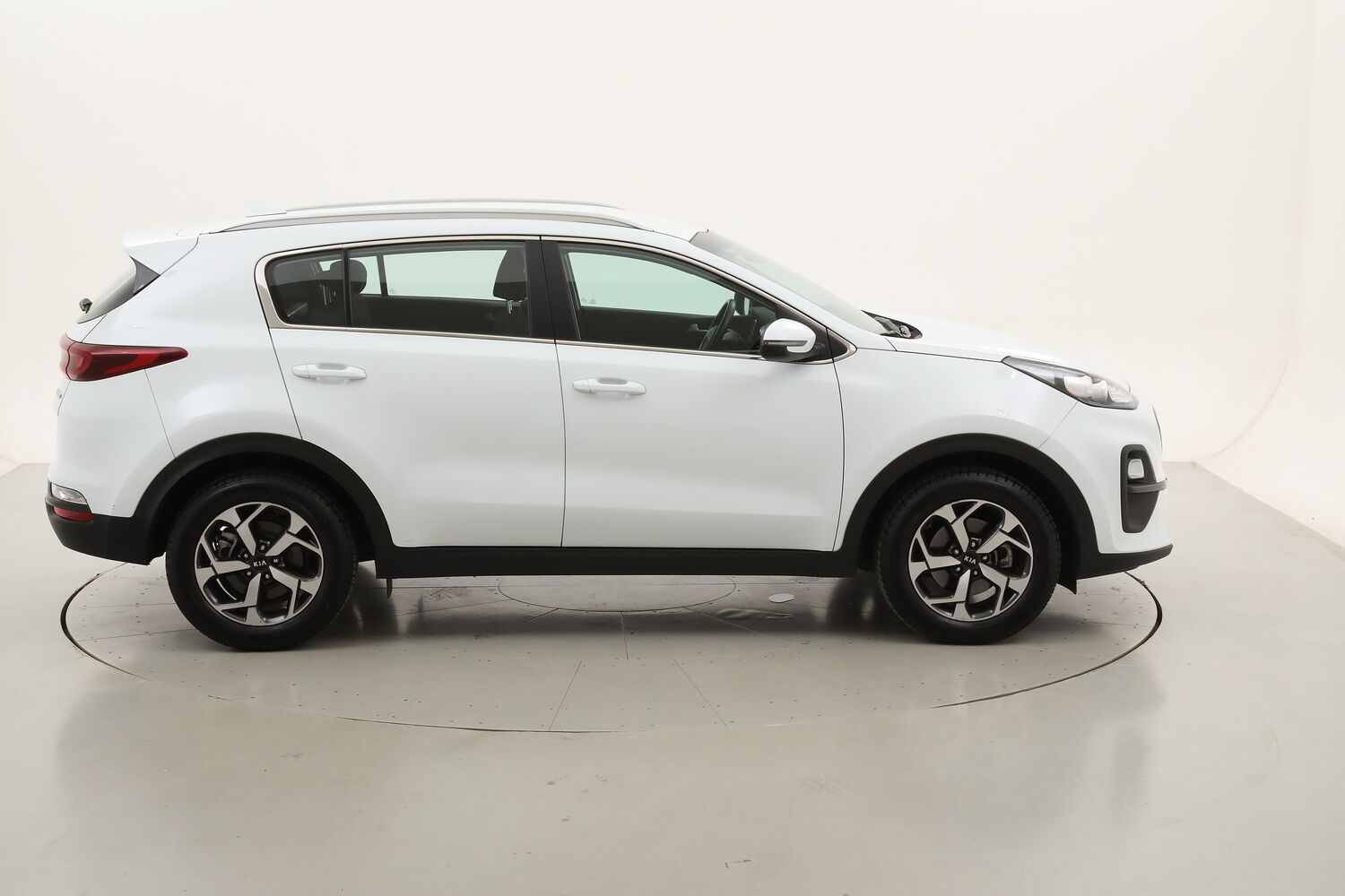 Kia Sportage MHEV Business Class DCT usata del 2021 con 60.738 km
