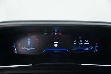 Peugeot 508 SW Allure Pack EAT8 1.5 Diesel 131CV Automatico Interni