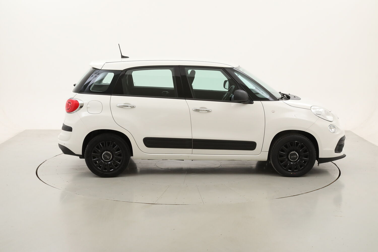 Fiat 500L Mirror usata del 2020 con 71.575 km