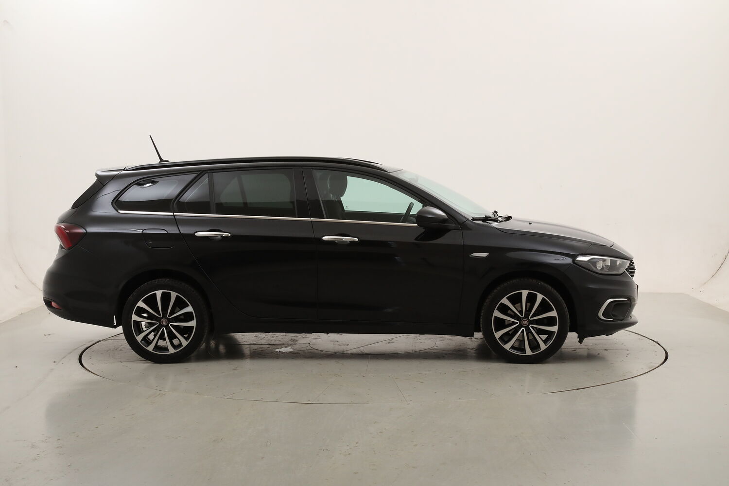 Fiat Tipo SW Lounge usata del 2018 con 114.485 km