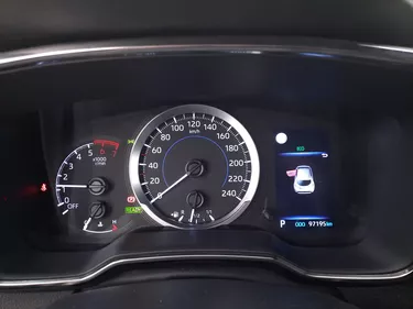 Toyota Corolla Hybrid Business 1.8 Full Hybrid 122CV Automatico Interni