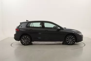 Volkswagen Golf DSG Life 1.0 Mild Hybrid 110CV Automatico Volkswagen Golf DSG Life 1.0 Mild Hybrid 110CV Automatico