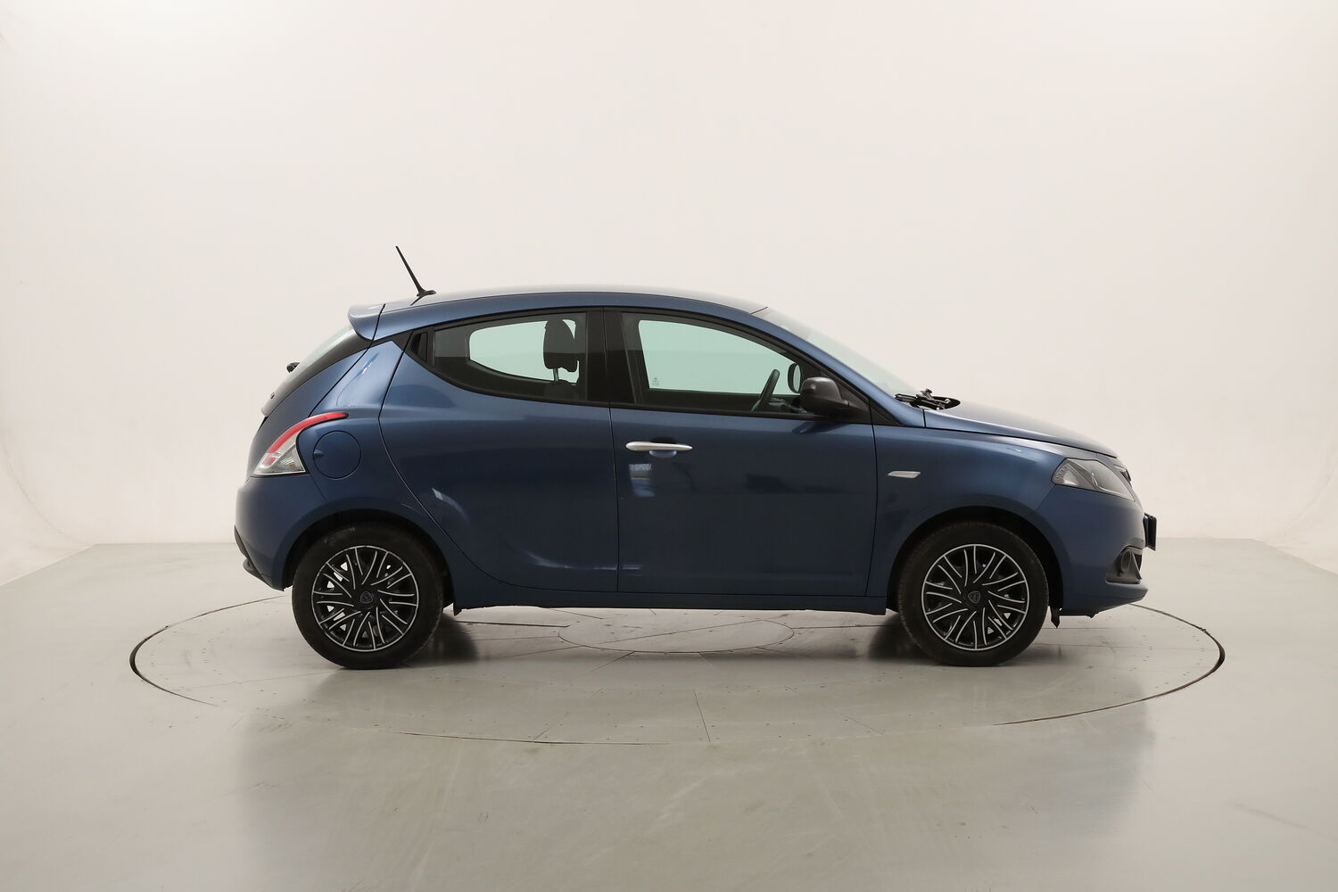 Lancia Ypsilon Hybrid Silver Plus usata del 2022 con 59.232 km