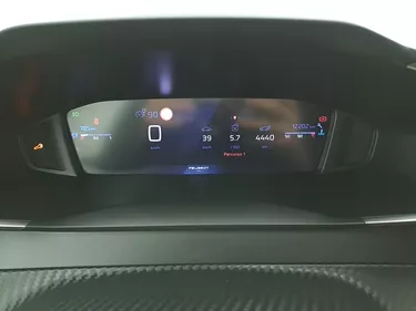 Peugeot 208 Allure 1.2 Benzina 101CV Manuale Interni