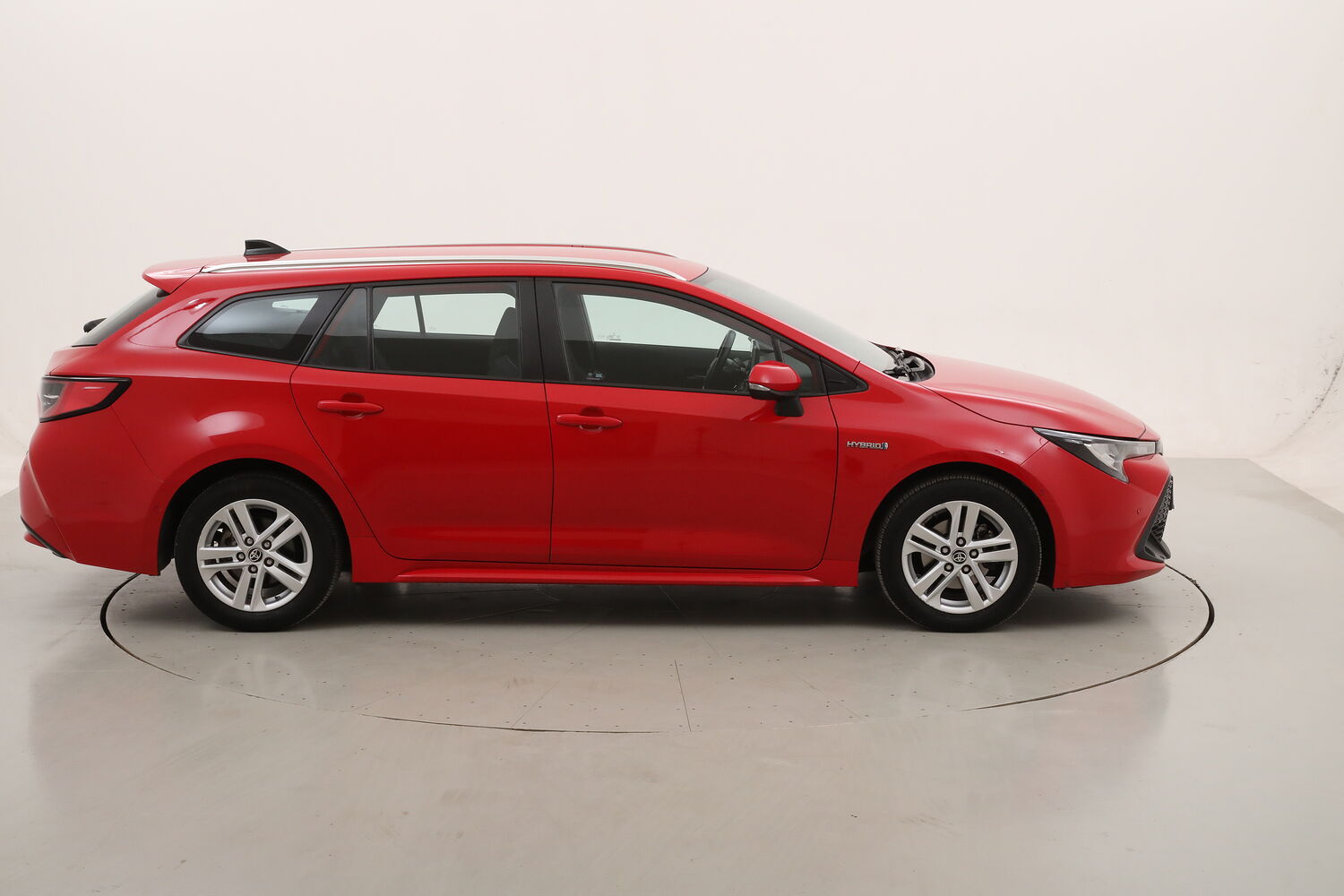 Toyota Corolla TS Hybrid Business Tech usata del 2021 con 64.104 km