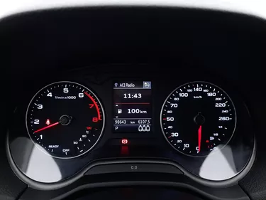 Audi Q2 35 TFSI S tronic 1.5 Benzina 150CV Automatico Interni
