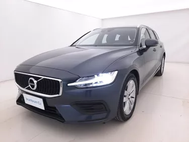 Volvo V60 D3 Business Plus 2.0 Diesel 150CV Manuale Visione frontale