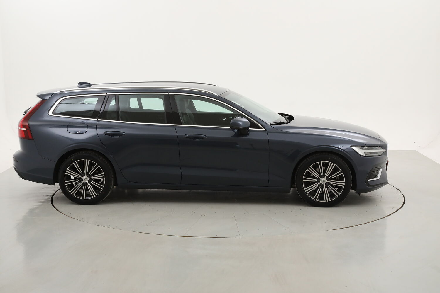 Volvo V60 D4 Geartronic Inscription usata del 2020 con 72.842 km