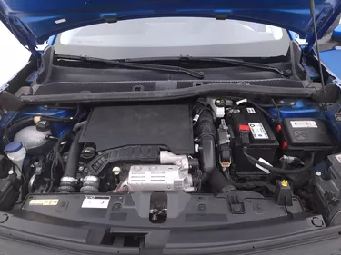 Peugeot 2008 Allure Pack 1.2 Benzina 101CV Manuale Vano motore