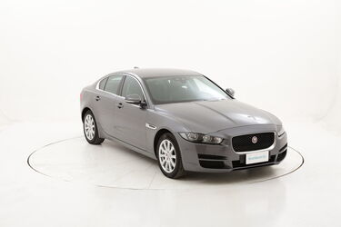 Jaguar XE Prestige Business Edition AWD Aut. usata del 2017 con 121.602 km