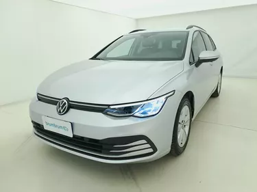 Volkswagen Golf Variant Variant Life DSG 1.5 Mild Hybrid 130CV Automatico Visione frontale