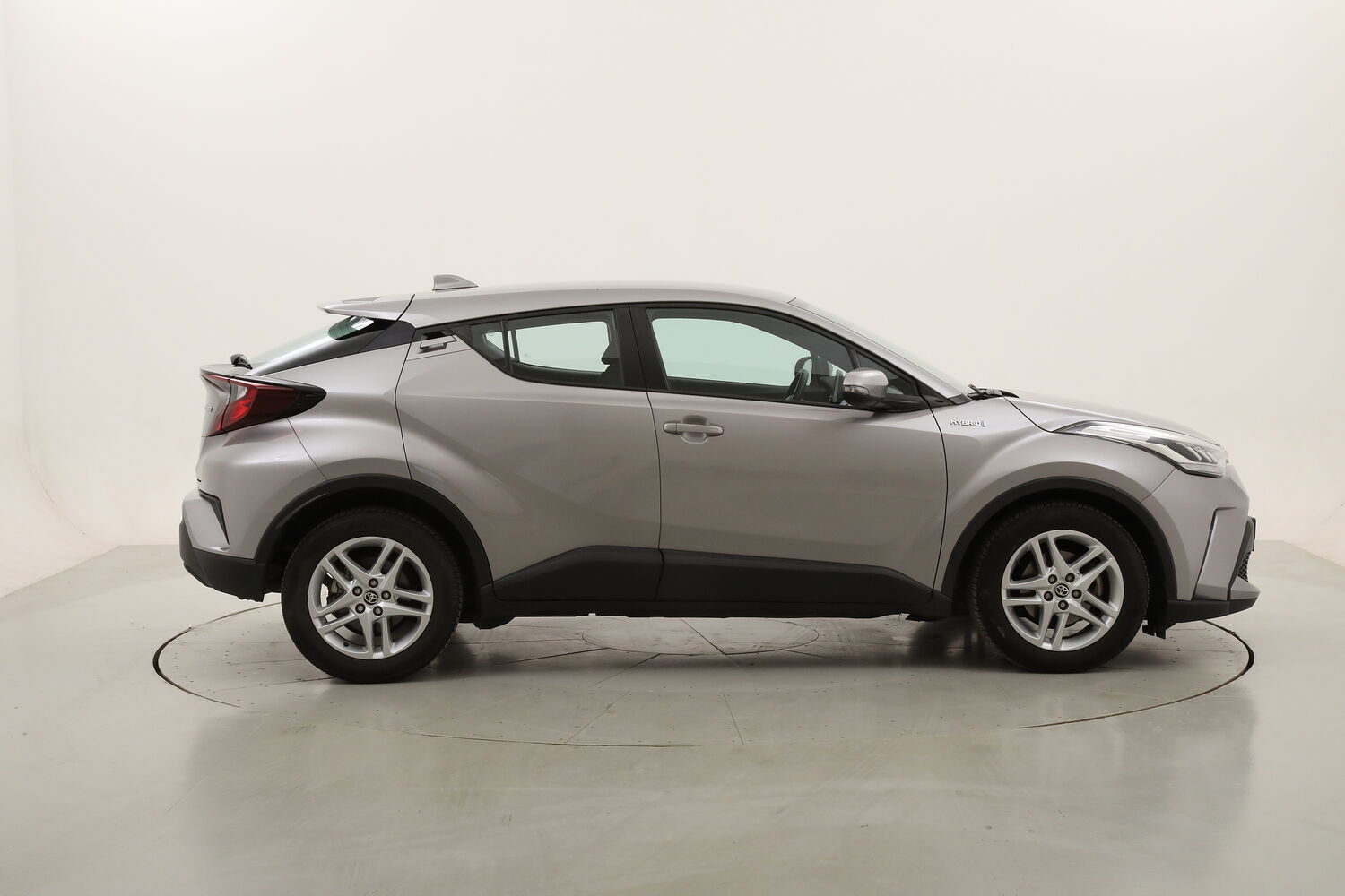 Toyota C-HR Hybrid Business usata del 2021 con 99.745 km