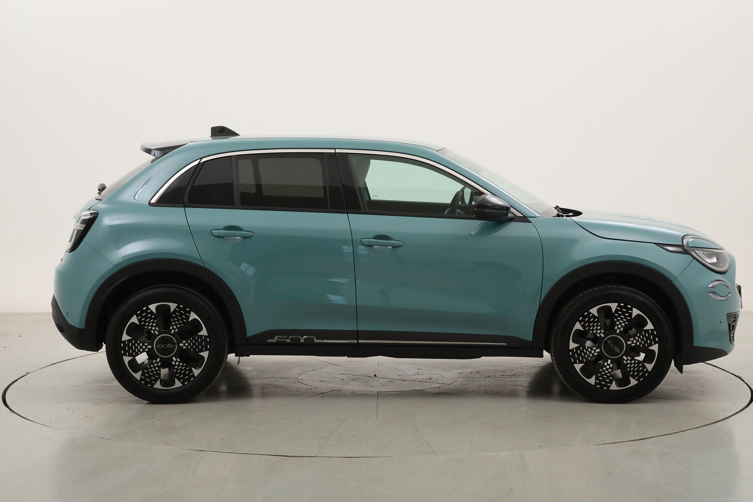 Fiat 600 Hybrid La Prima DCT usata del 2025 con 25.794 km