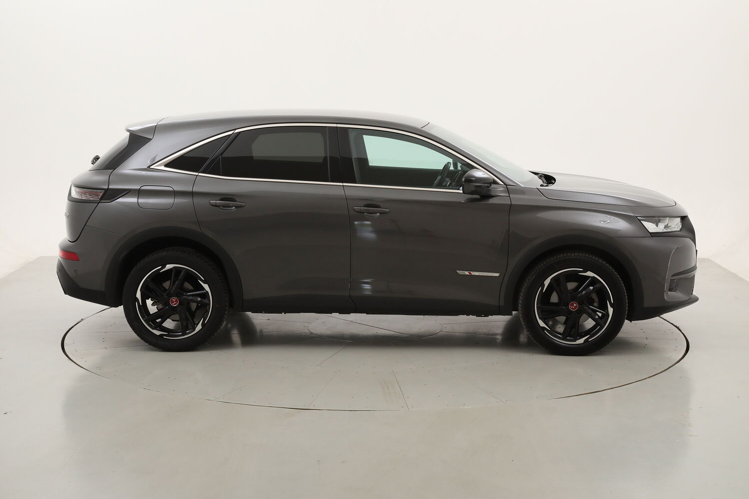 DS DS 7 Crossback Performance Line usata del 2022 con 84.137 km