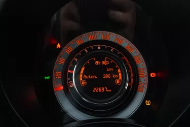 Fiat 500 Hybrid Pop 1.0 Mild Hybrid 70CV Manuale Interni