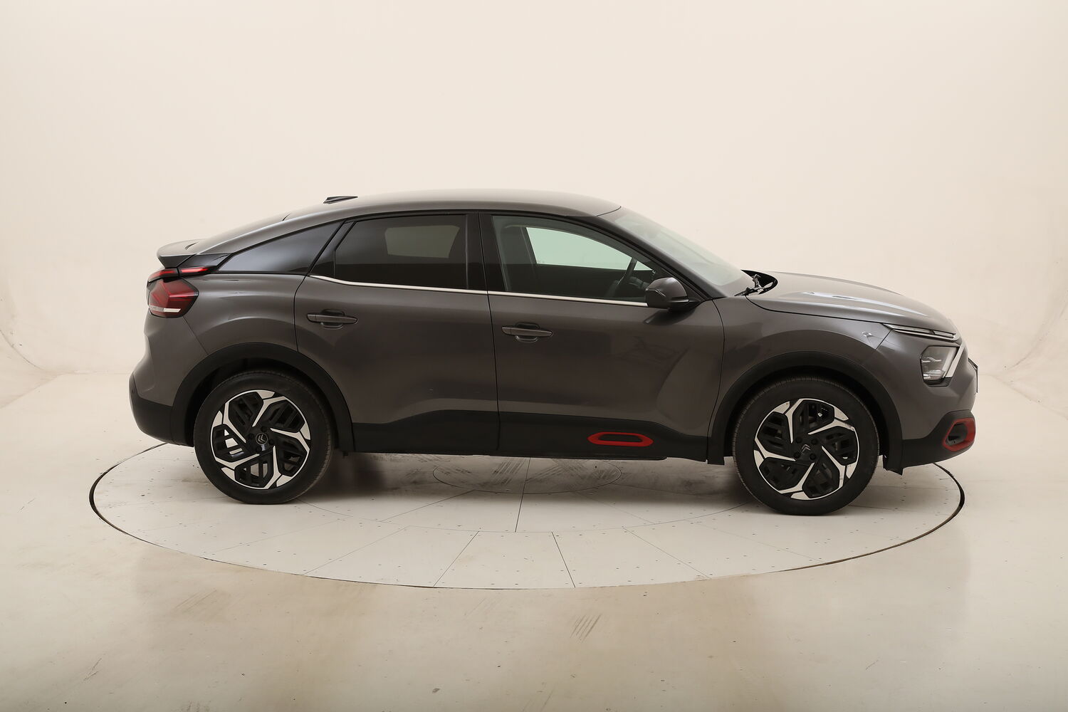 Citroen C4 Feel Pack usata del 2021 con 42.786 km
