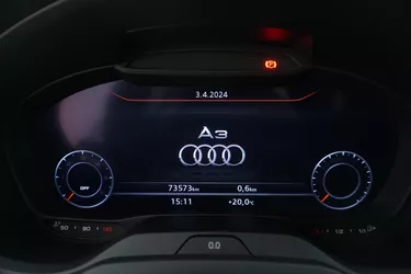 Audi A3 Admired 1.6 Diesel 116CV Manuale Interni