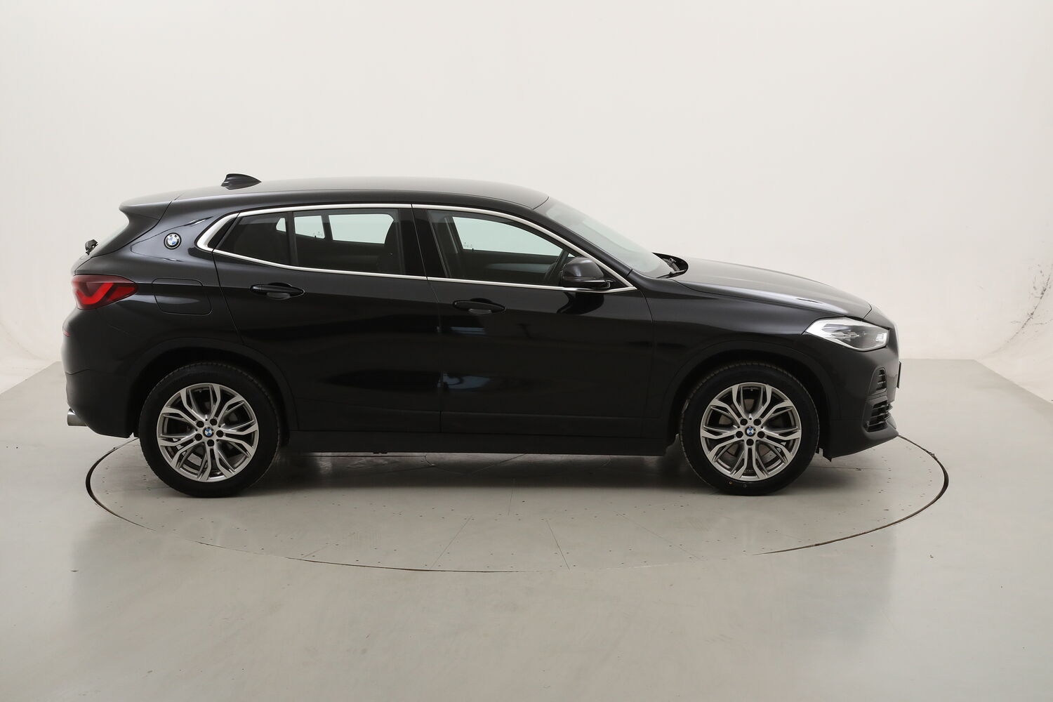 BMW X2 18d xDrive Business X usata del 2021 con 124.276 km