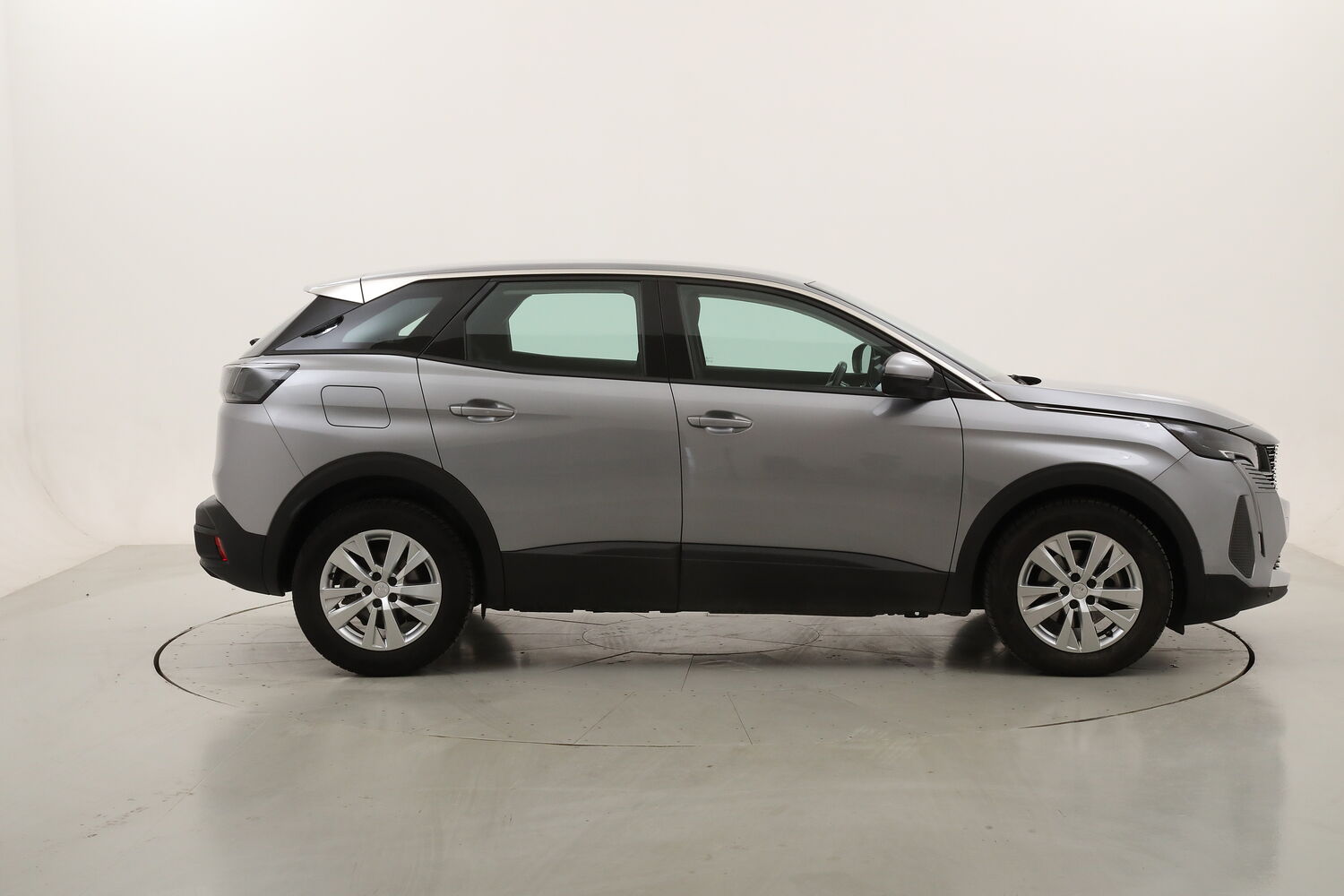 Peugeot 3008 Active Business EAT8 usata del 2021 con 100.475 km