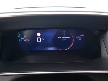 Peugeot 208 Hybrid GT e-DCS6 1.2 Mild Hybrid 136CV Automatico Interni