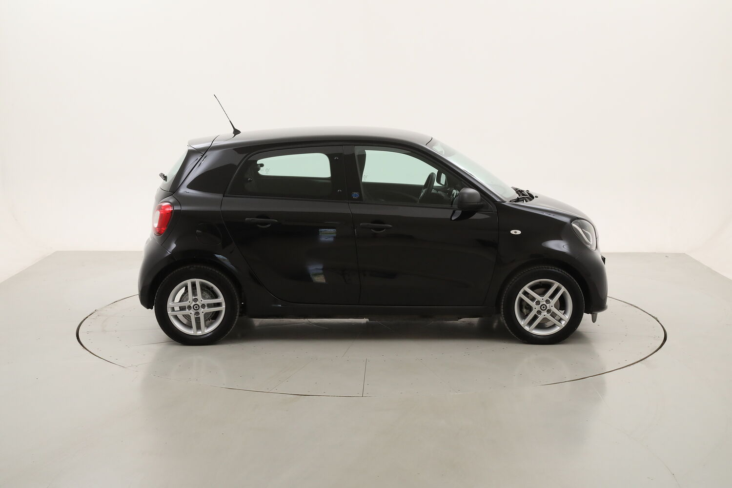 Smart Forfour EQ Pure usata del 2021 con 23.186 km
